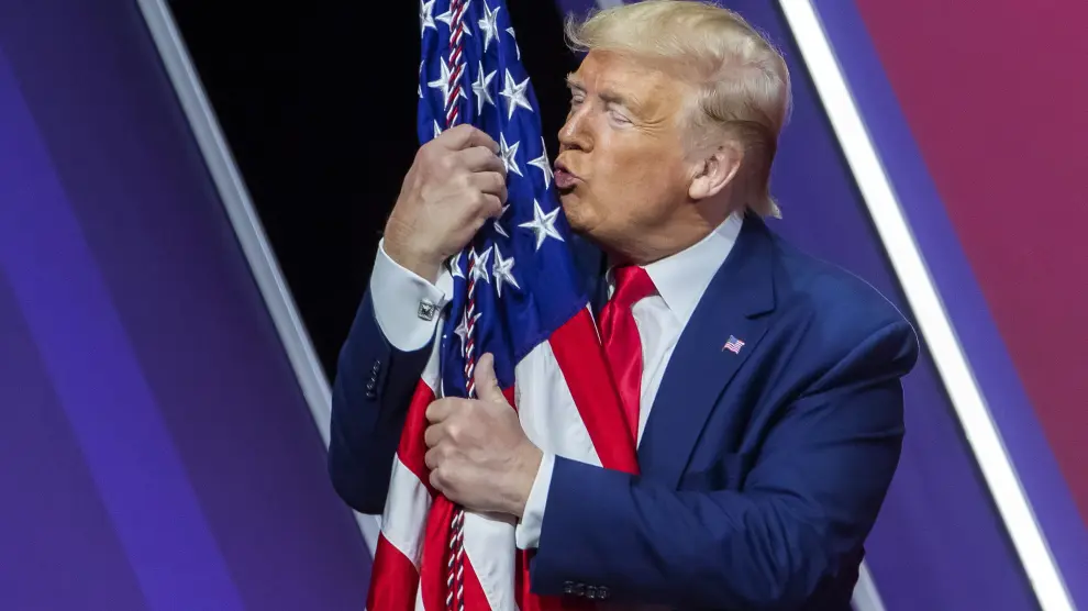donald-trump-beso-estados-unidos